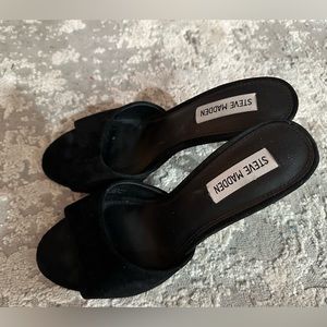 Steve Madden Suede Slide sandals